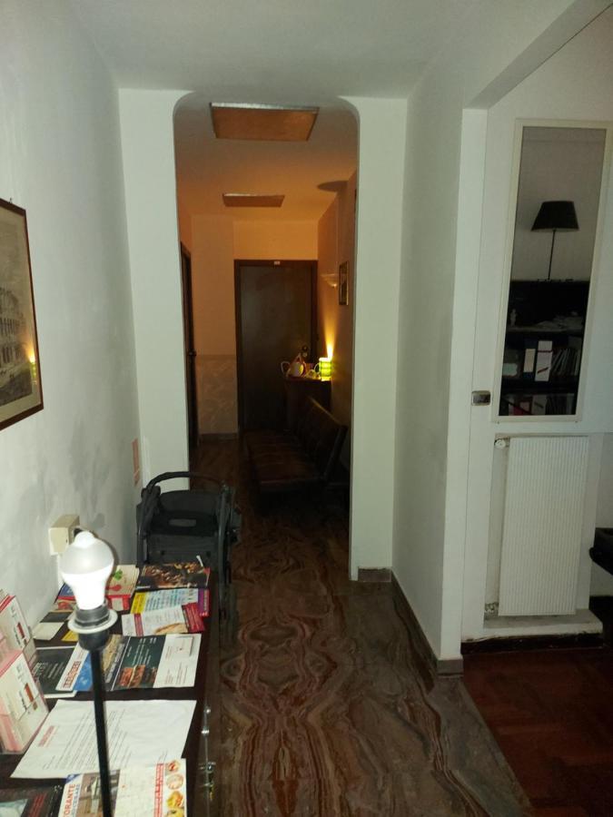 Vatican Rooms Guest House Рим Экстерьер фото